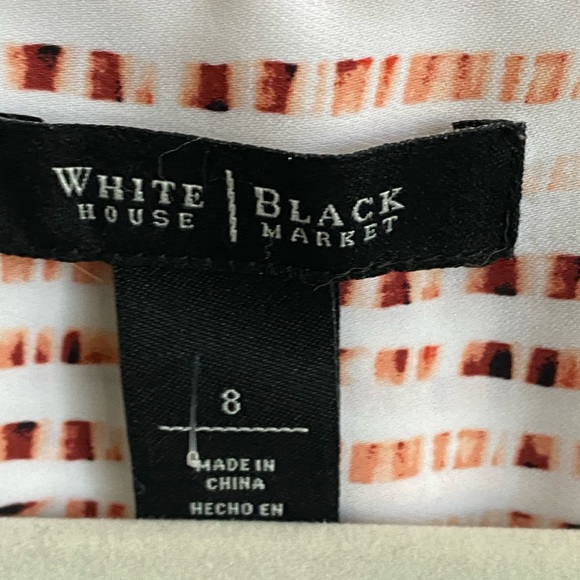 White House Black Market Printed Surplice Blouse. Size 8. - Picture 6 of 7